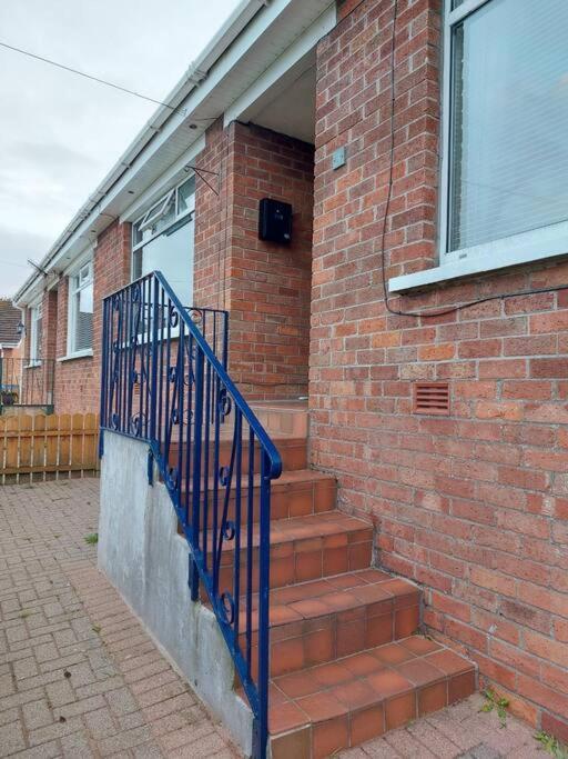 Bellevue Bungalow - Comfortable Home With Amazing Views Belfast Kültér fotó